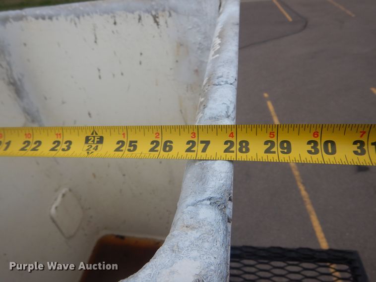 image for item KT9002 2002 GMC C7500  forestry bucket truck