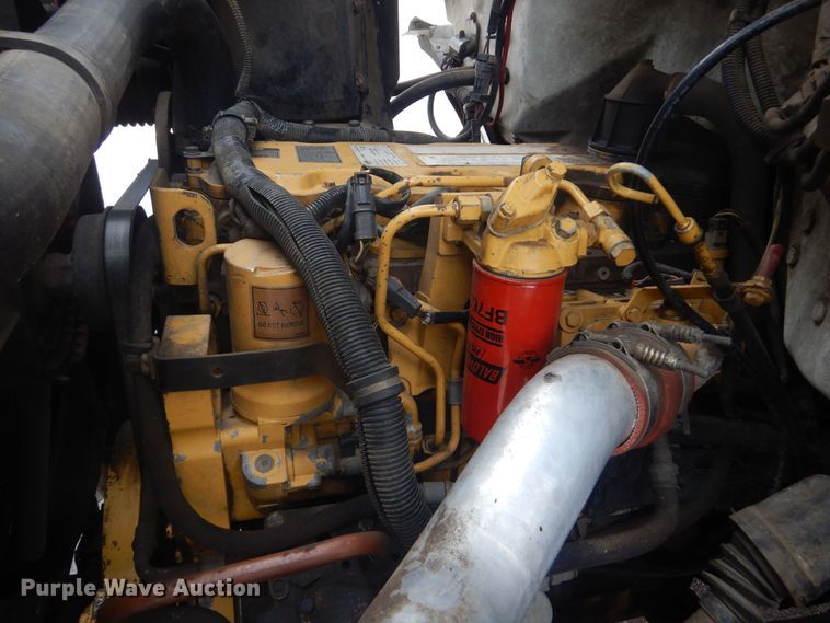 image for item KT9002 2002 GMC C7500  forestry bucket truck