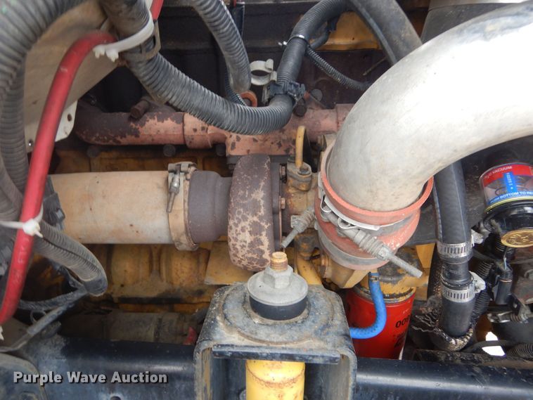 image for item KT9002 2002 GMC C7500  forestry bucket truck