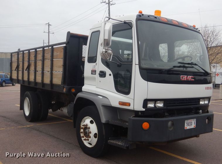 image for item KT9004 2007 GMC T7500  dump flatbed truck