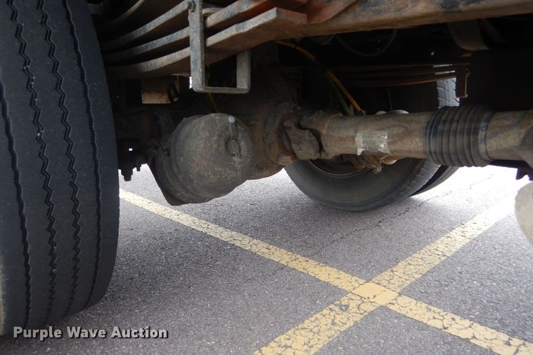 image for item KT9004 2007 GMC T7500  dump flatbed truck