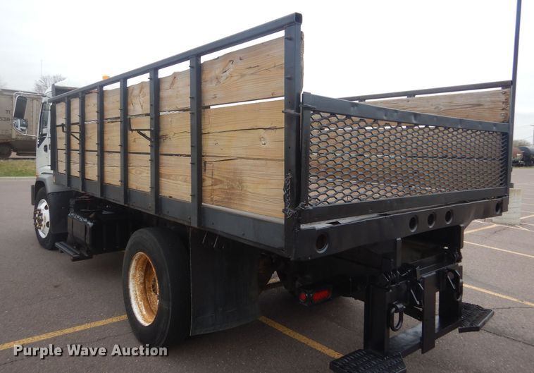 image for item KT9004 2007 GMC T7500  dump flatbed truck