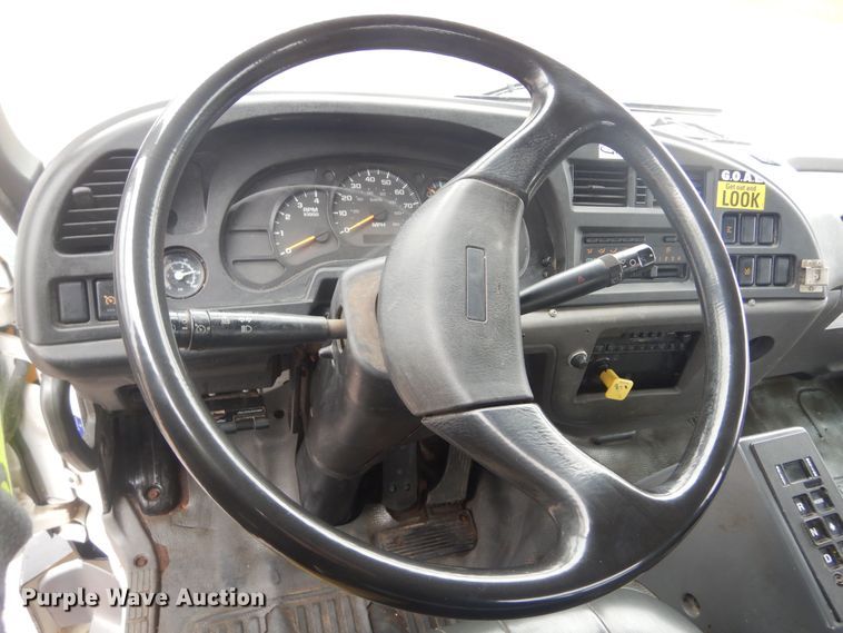 image for item KT9004 2007 GMC T7500  dump flatbed truck