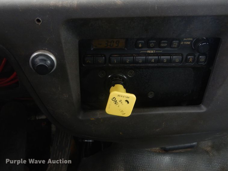 image for item KT9004 2007 GMC T7500  dump flatbed truck