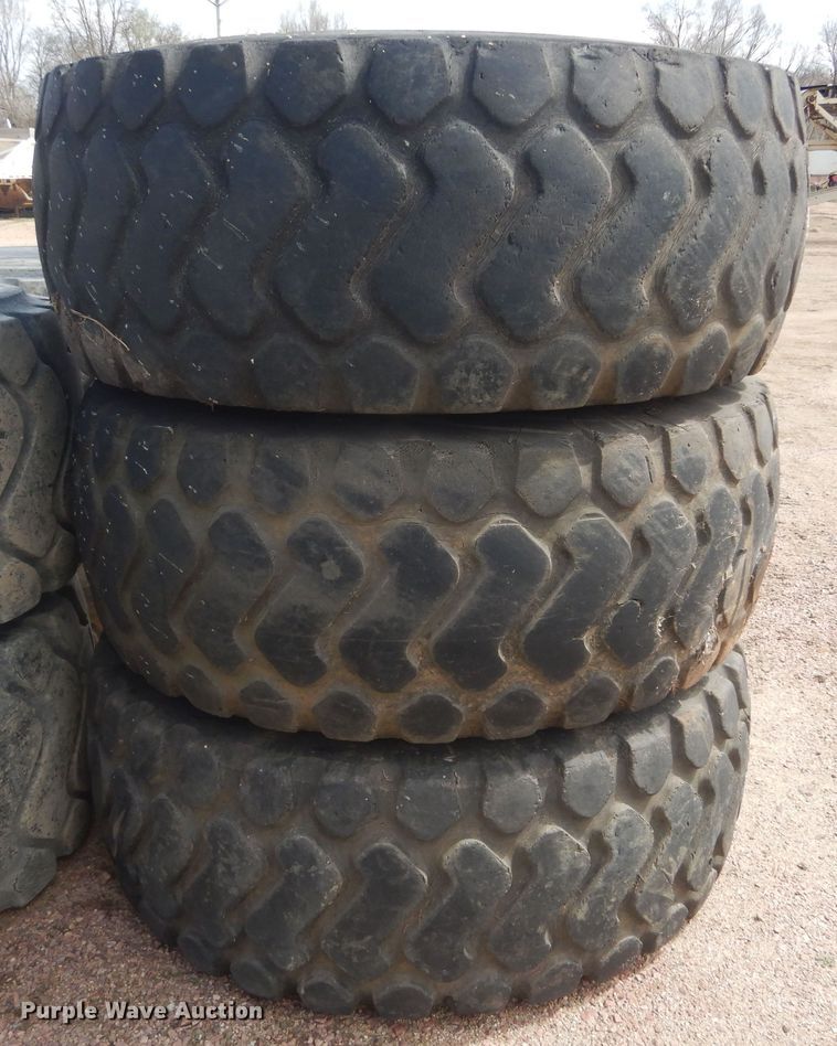 image for item KT9005 (4) tires