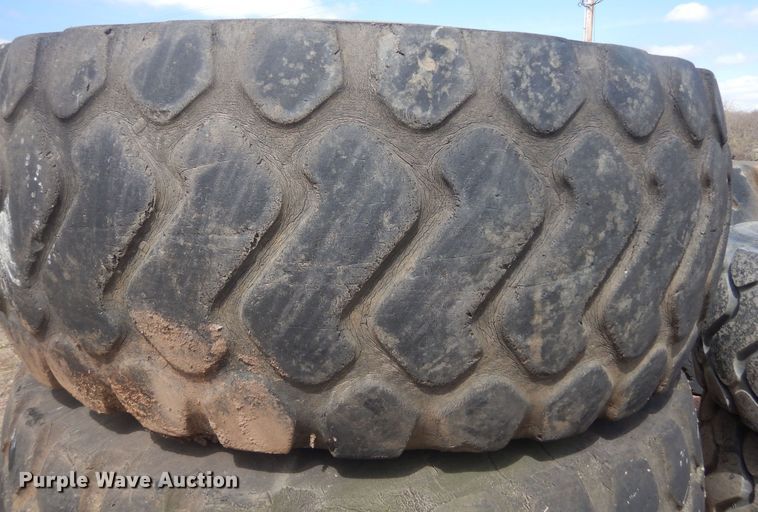 image for item KT9005 (4) tires