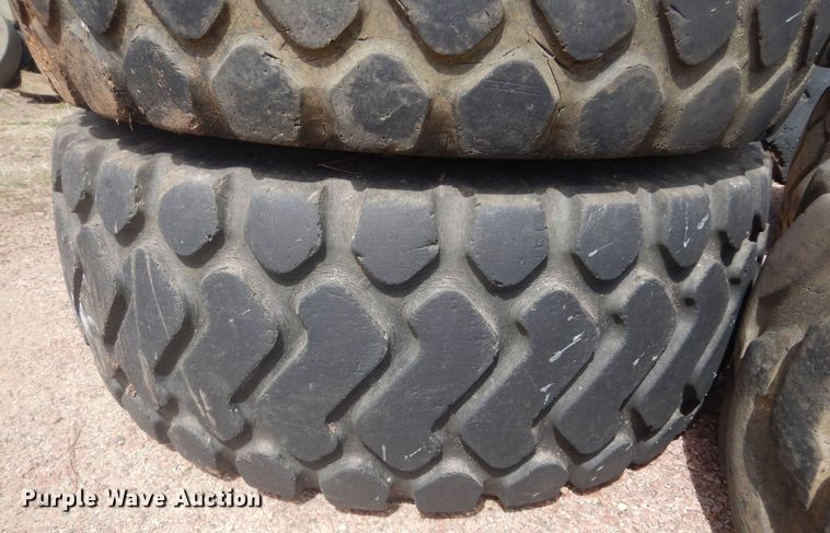 image for item KT9005 (4) tires