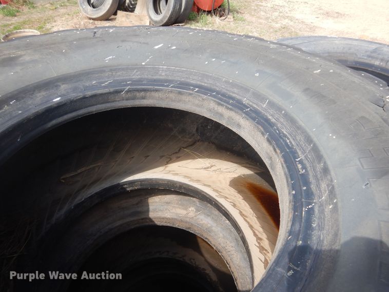 image for item KT9005 (4) tires