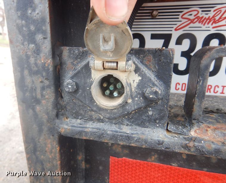 image for item KT9009 1996 Ford F700  dump flatbed truck