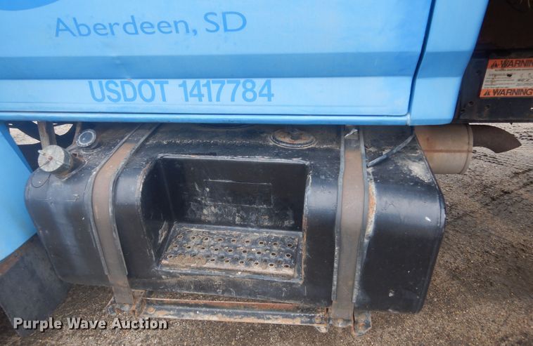 image for item KT9009 1996 Ford F700  dump flatbed truck