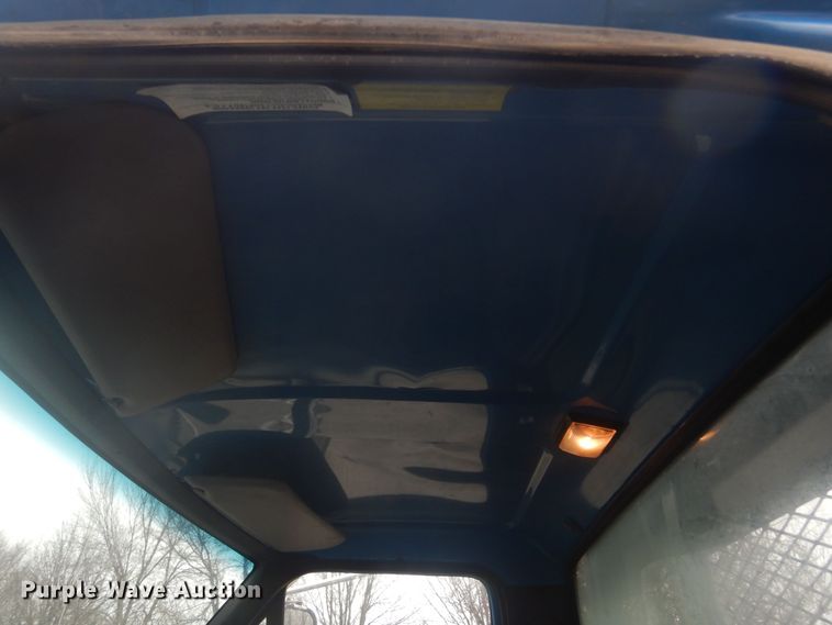 image for item KT9009 1996 Ford F700  dump flatbed truck