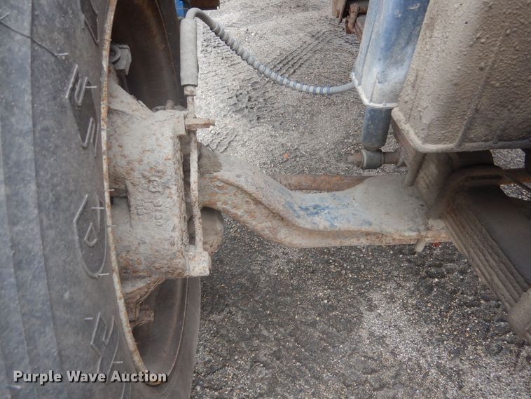 image for item KT9009 1996 Ford F700  dump flatbed truck