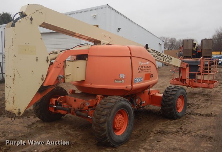 image for item KT9010 1998 JLG 600A  boom lift