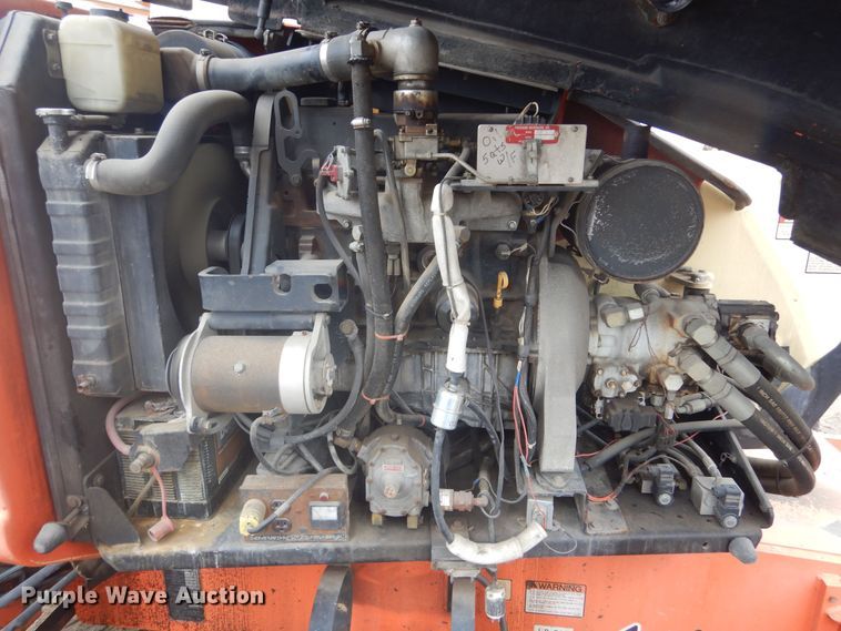 image for item KT9010 1998 JLG 600A  boom lift