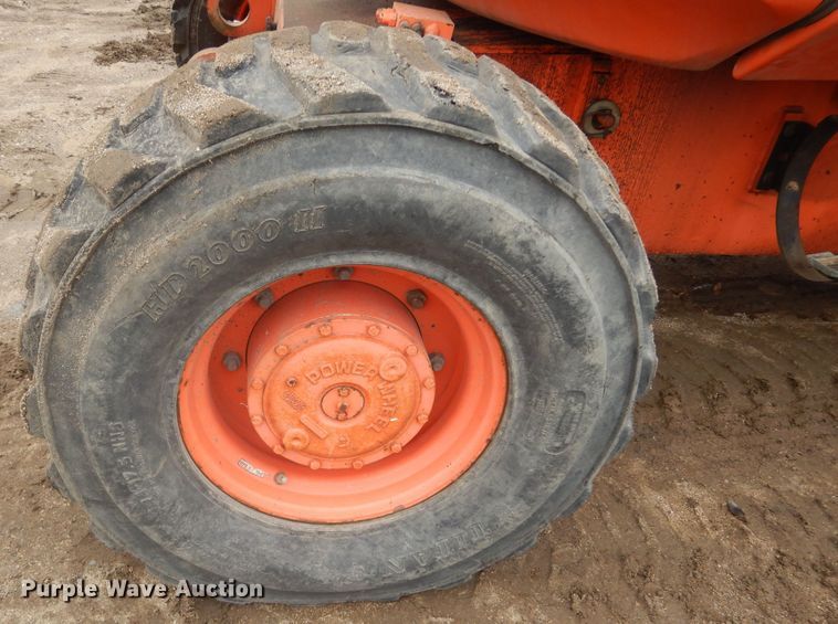 image for item KT9010 1998 JLG 600A  boom lift