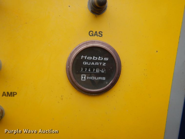 image for item KT9012 2002 Up Right SL30  scissor lift