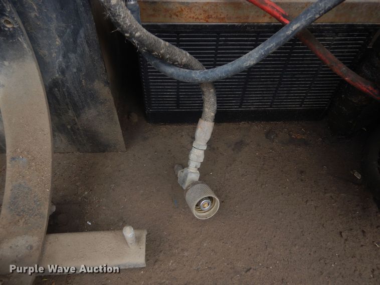 image for item KT9012 2002 Up Right SL30  scissor lift