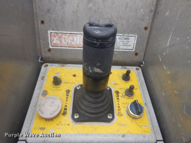 image for item KT9012 2002 Up Right SL30  scissor lift