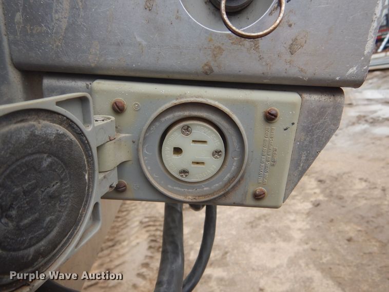 image for item KT9012 2002 Up Right SL30  scissor lift