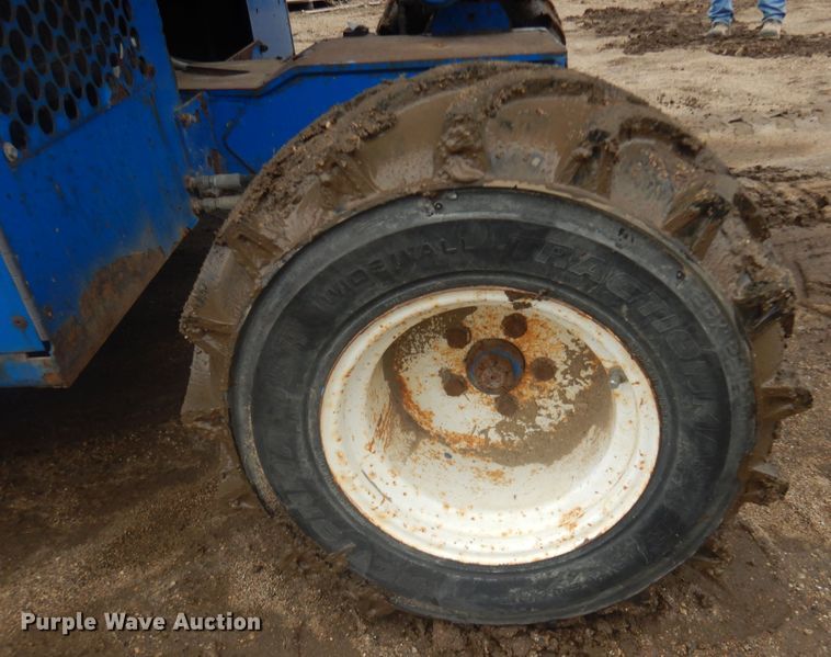 image for item KT9012 2002 Up Right SL30  scissor lift