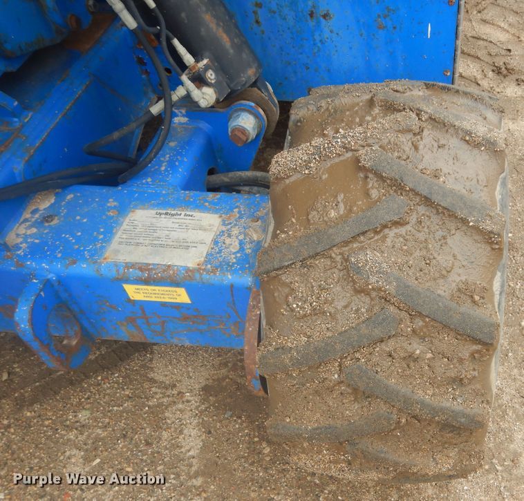 image for item KT9012 2002 Up Right SL30  scissor lift