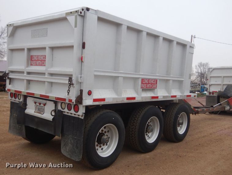 image for item KT9015 1993 Cornhusker  end dump pup trailer