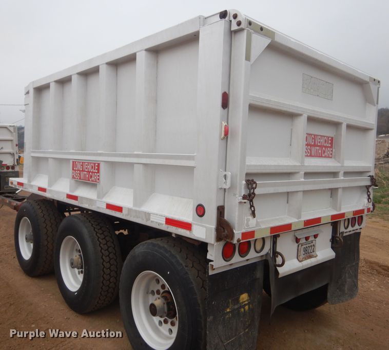 image for item KT9015 1993 Cornhusker  end dump pup trailer