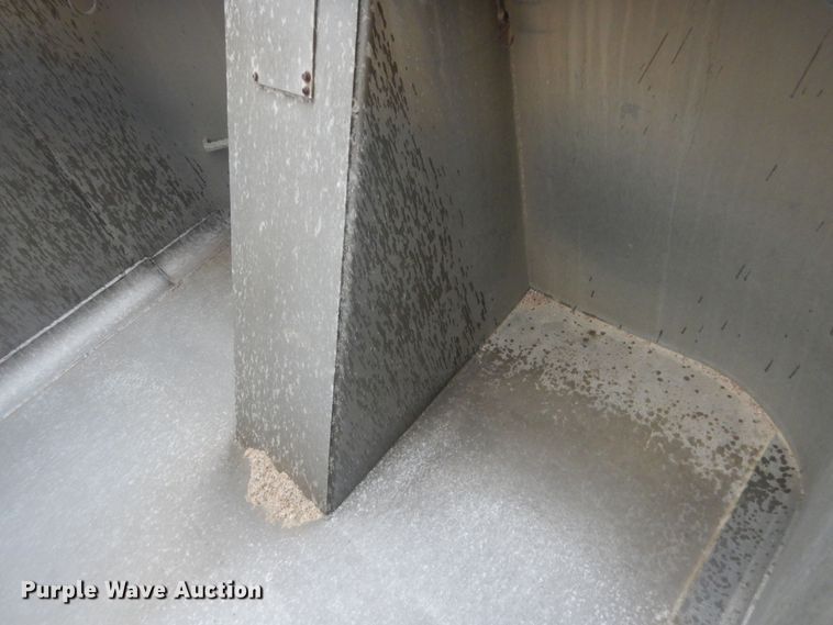 image for item KT9015 1993 Cornhusker  end dump pup trailer