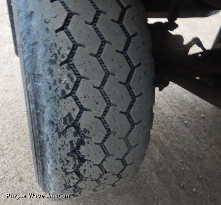 image for item KT9015 1993 Cornhusker  end dump pup trailer