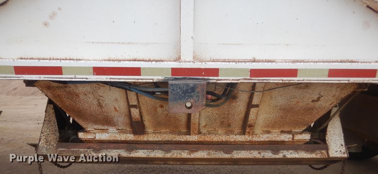 image for item KT9016 1984 Clement  bottom dump trailer