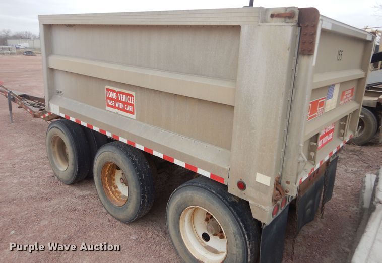 image for item KT9077 1995 Cornhusker 800R  end dump pup trailer
