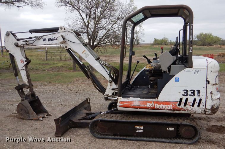 image for item LS9134 2006 Bobcat 331G  mini excavator