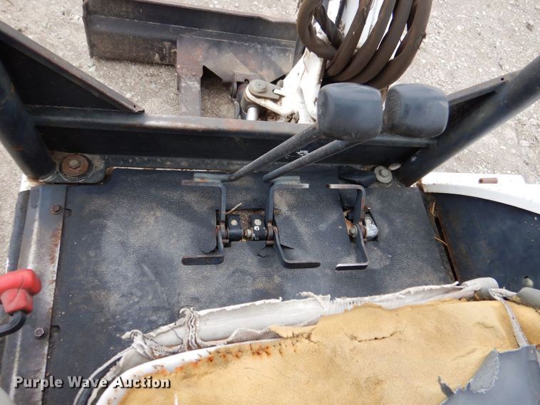 image for item LS9134 2006 Bobcat 331G  mini excavator