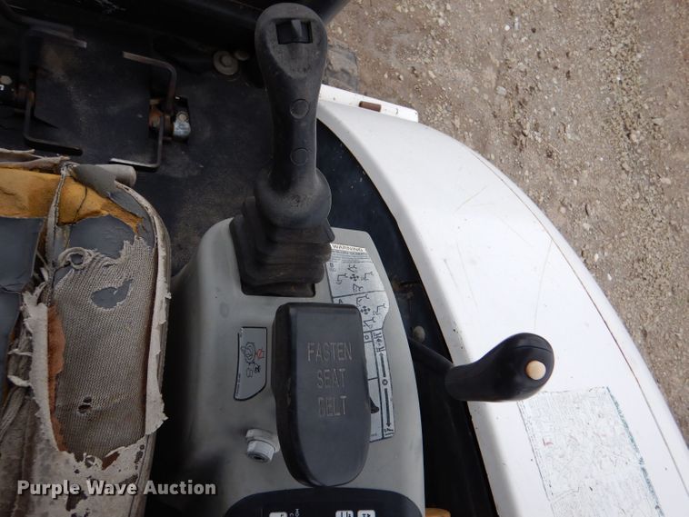 image for item LS9134 2006 Bobcat 331G  mini excavator