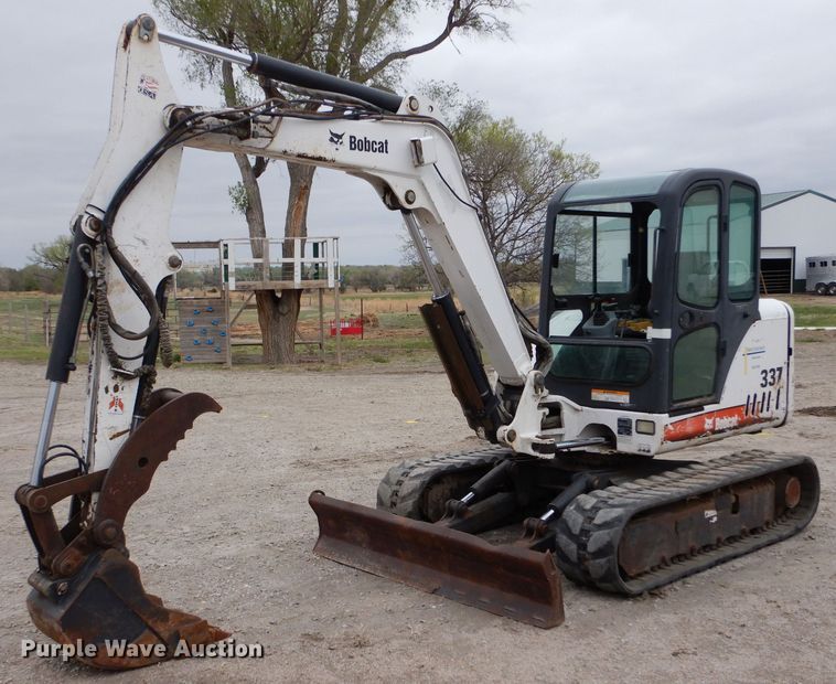 image for item LS9135 2007 Bobcat 337G  mini excavator