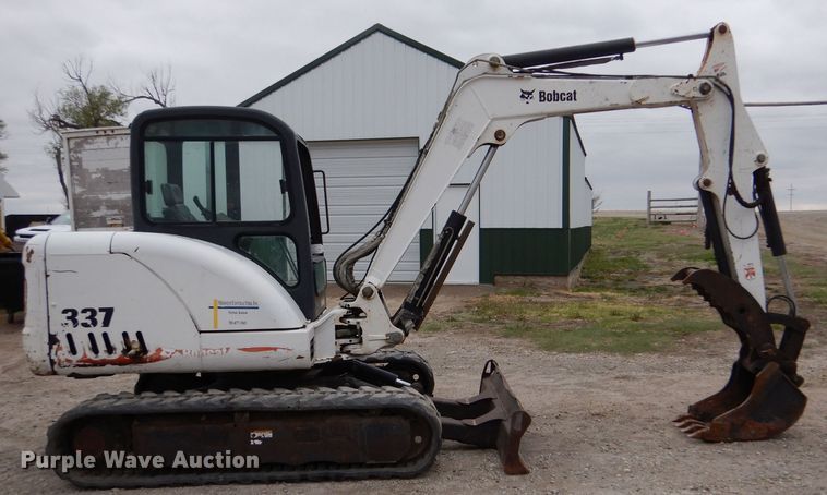 image for item LS9135 2007 Bobcat 337G  mini excavator