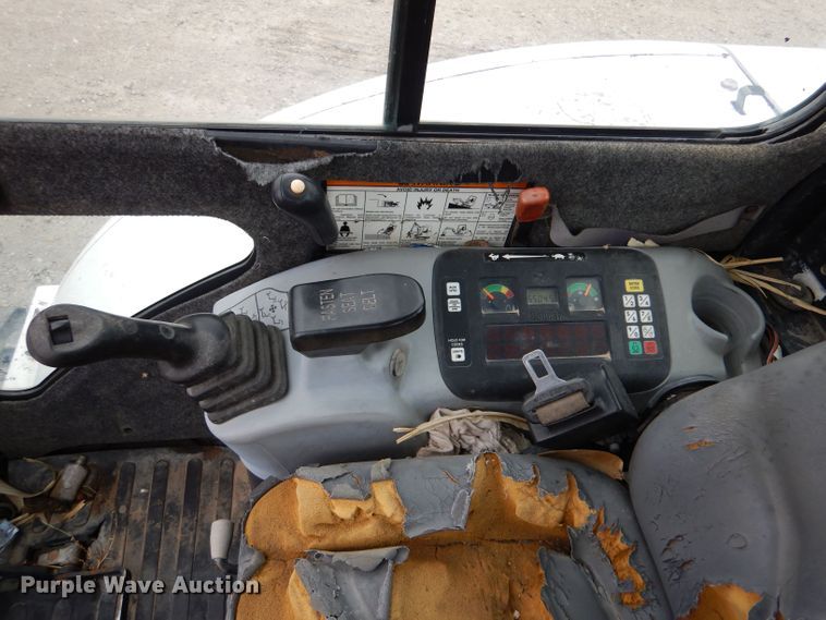 image for item LS9135 2007 Bobcat 337G  mini excavator