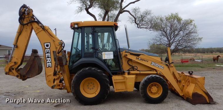 image for item LS9138 2006 John Deere 310SG  backhoe