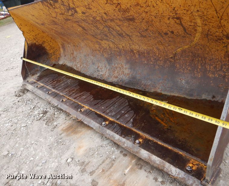 image for item LS9138 2006 John Deere 310SG  backhoe