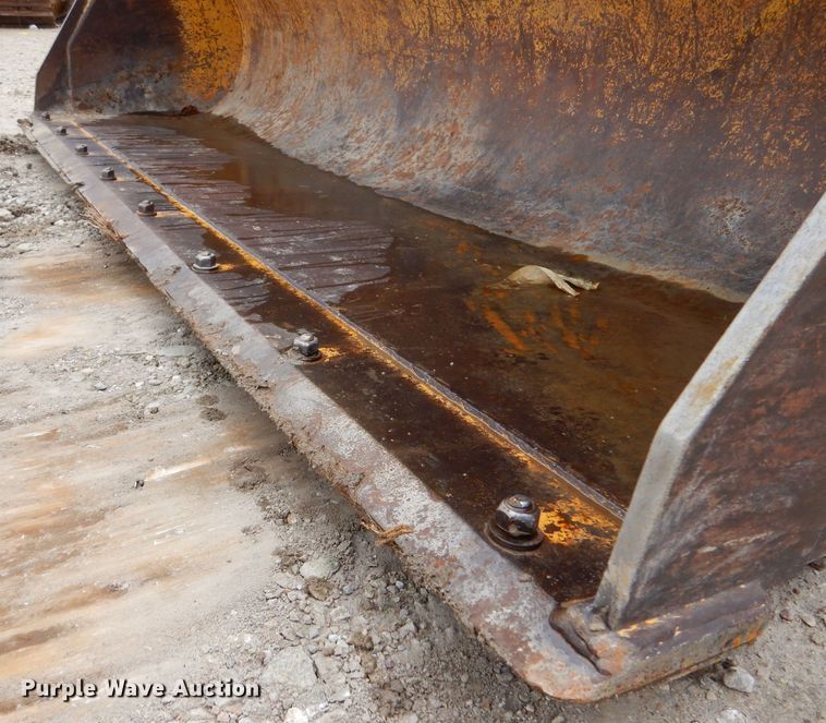 image for item LS9138 2006 John Deere 310SG  backhoe