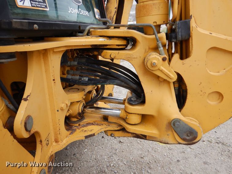 image for item LS9138 2006 John Deere 310SG  backhoe