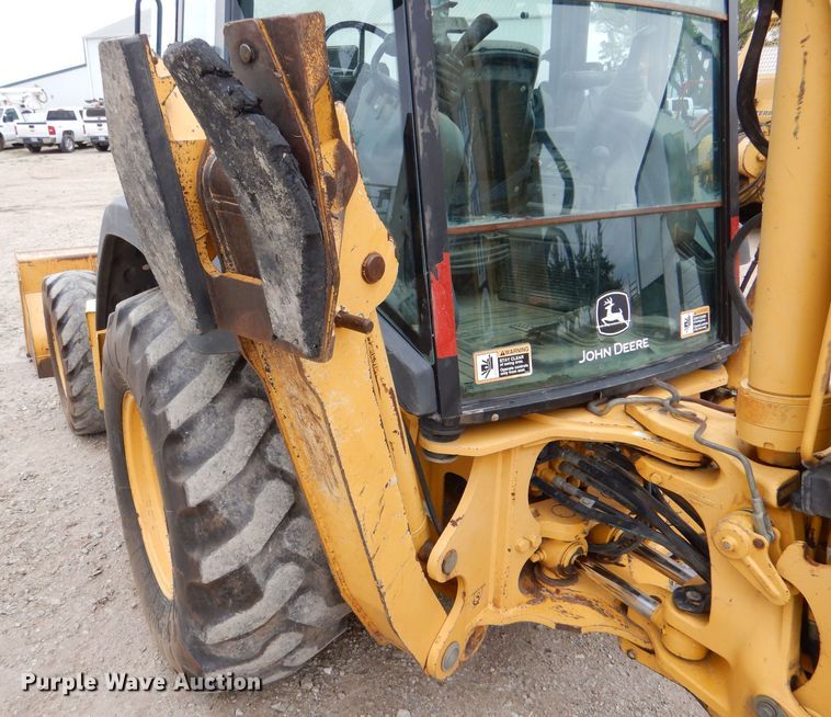 image for item LS9138 2006 John Deere 310SG  backhoe