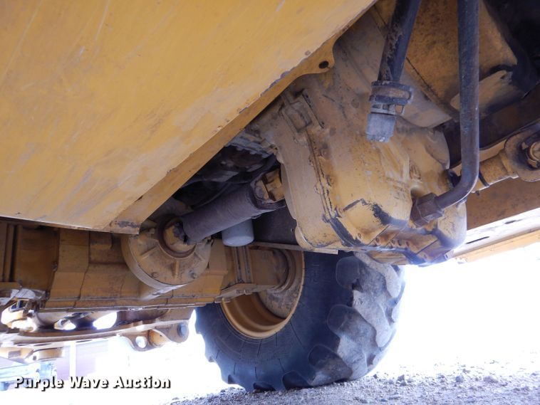 image for item LS9138 2006 John Deere 310SG  backhoe