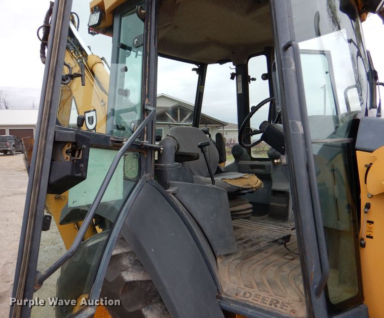 image for item LS9138 2006 John Deere 310SG  backhoe