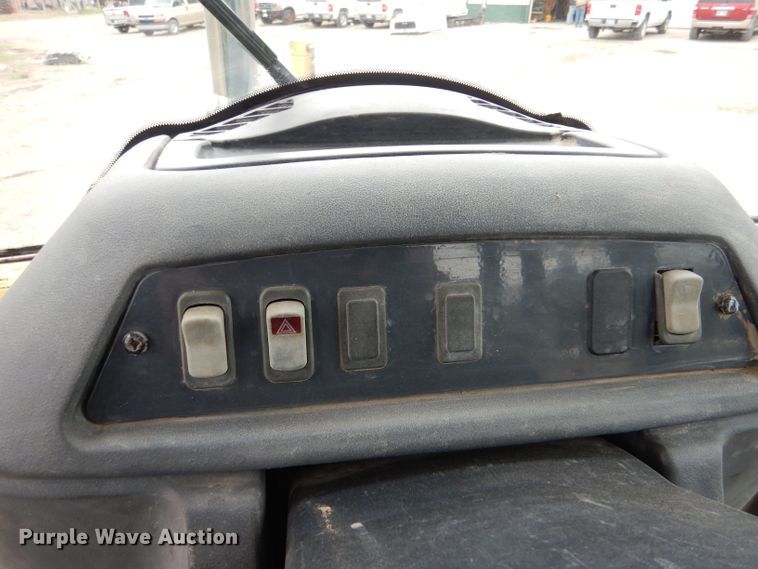 image for item LS9138 2006 John Deere 310SG  backhoe