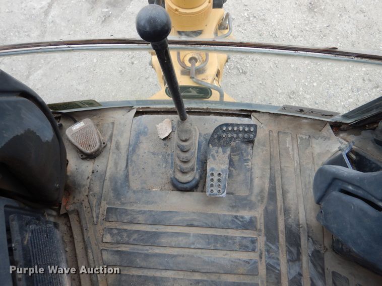 image for item LS9138 2006 John Deere 310SG  backhoe