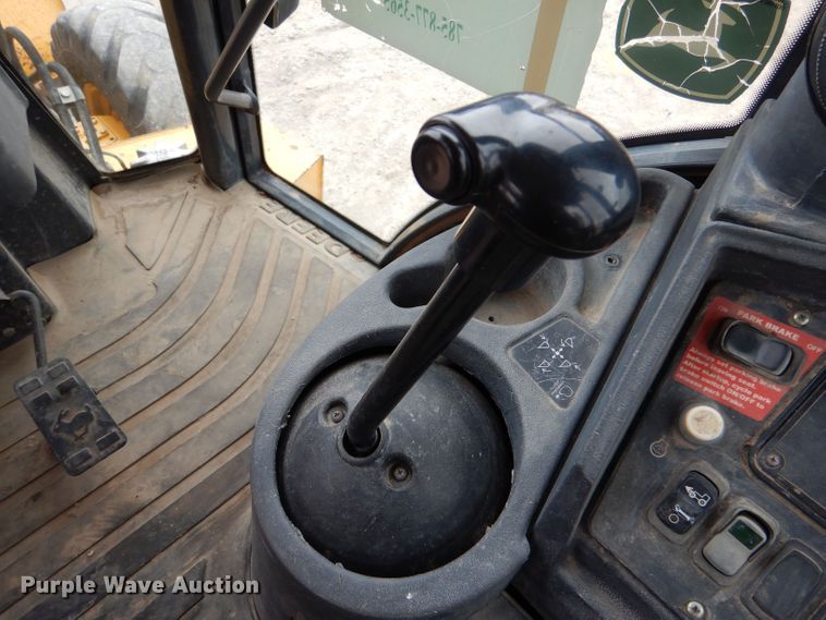 image for item LS9138 2006 John Deere 310SG  backhoe