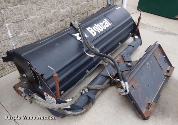 image for item MF9049 2009 Bobcat 84 skid steer broom