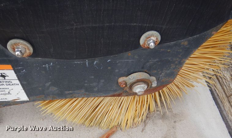 image for item MF9049 2009 Bobcat 84 skid steer broom