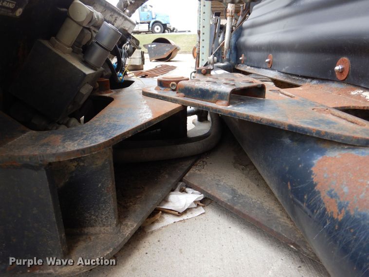 image for item MF9050 Ingersoll Rand 84  skid steer broom